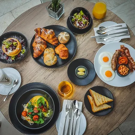 The Embassy Szálloda Valletta