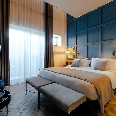 The Embassy فندق فاليتا