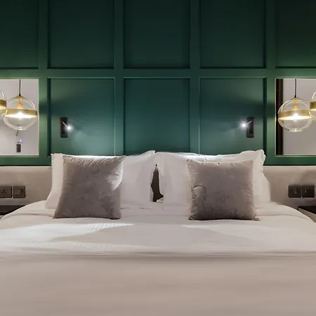 The Embassy Hotel Valletta