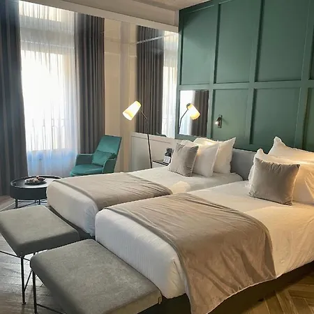 The Embassy Hotell Valletta