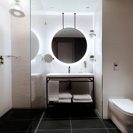 The Embassy Hotel Valletta