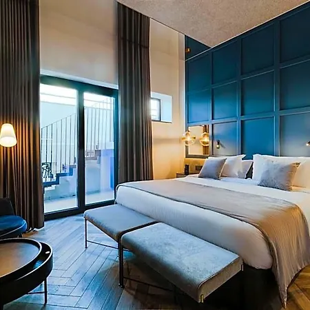 The Embassy 4* Valletta